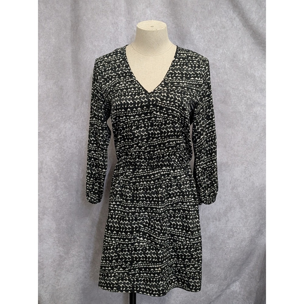 HM Women Black White Geometric Heart Print V-Neck Long Sleeve Mini Dress Size 4